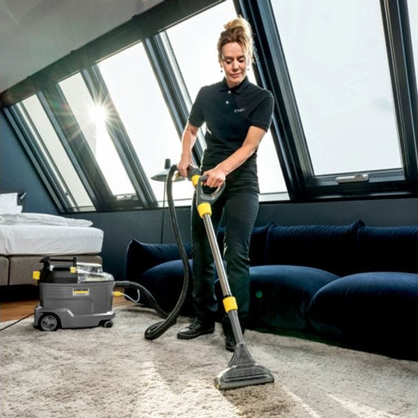 Kärcher Professional Sprühextraktionsgerät Puzzi 8/1 Adv