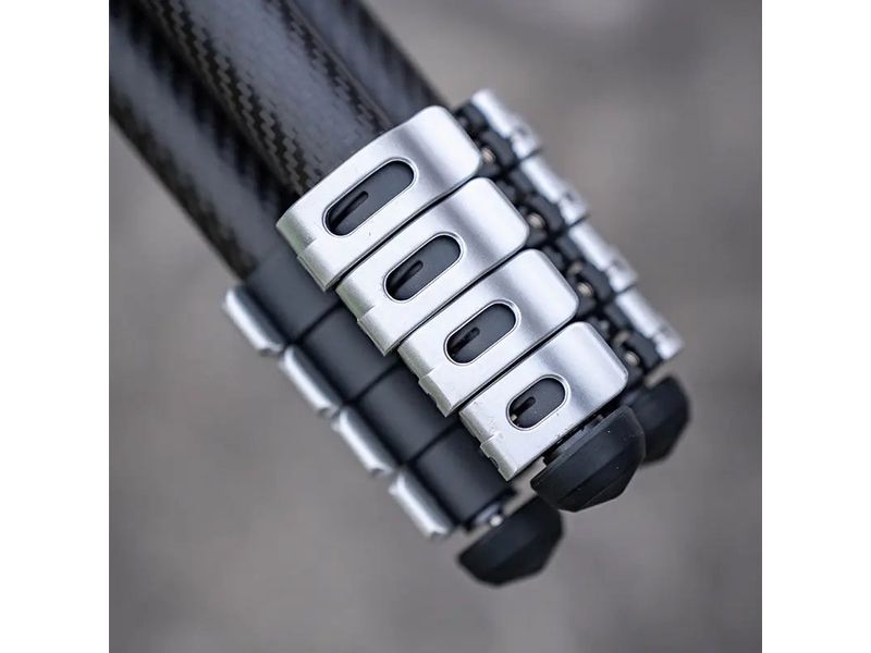 Ulanzi Stativ TT09 mit Arca-Swiss