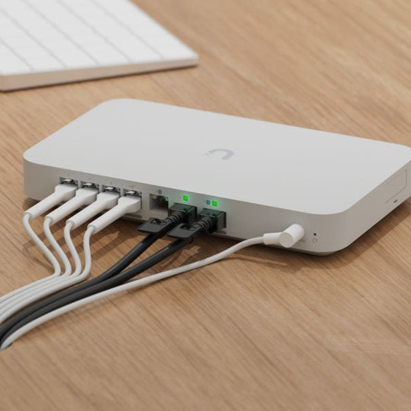 Ubiquiti Cloud Gateway Fiber