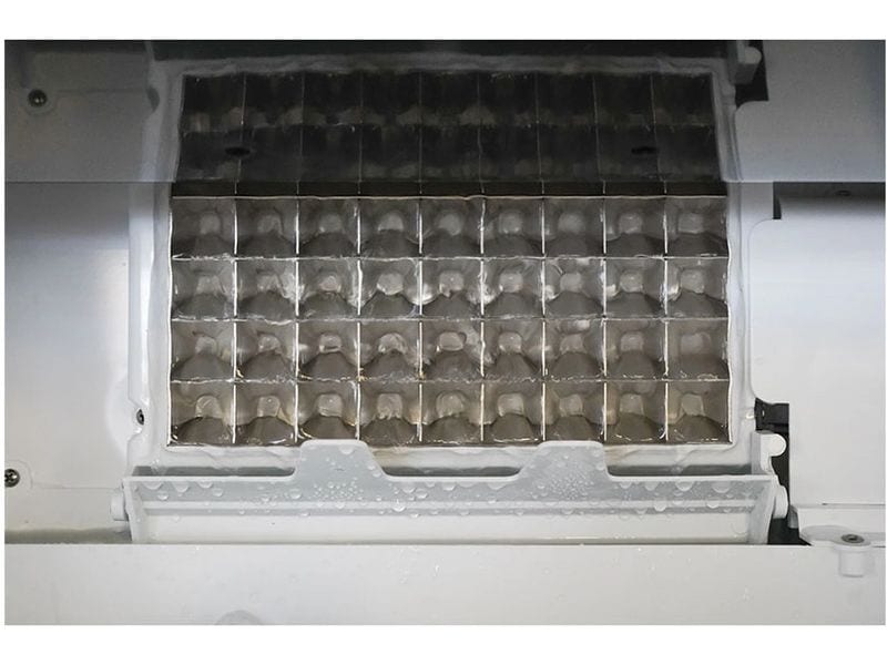 Kibernetik Eiswürfelmaschine EW45 45 kg/24h