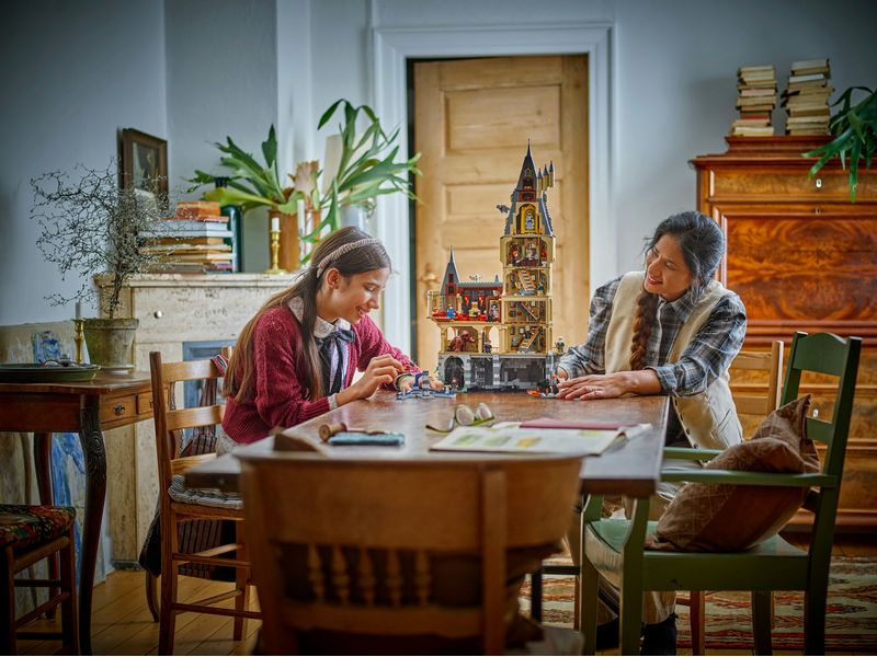 LEGO® Harry Potter Schloss Hogwarts: Der Hauptturm 76454