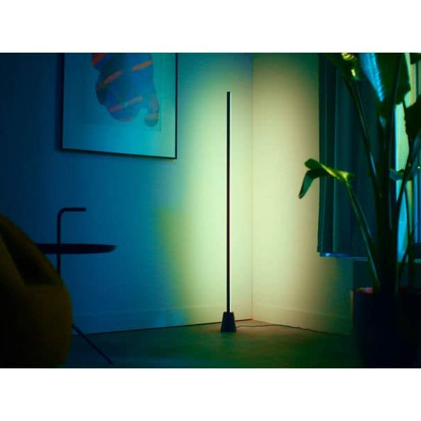 WiZ Gradient Stehleuchte RGBIC 1.4 m