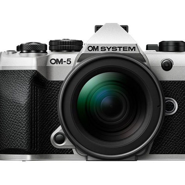 OM-System Fotokamera OM-5 II M.Zuiko Digital ED 12-45mm Kit Silber