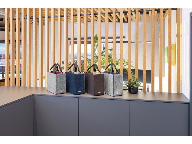 Sigel Notebooktasche Desk Sharing Bag Bicolor M, Grau/Rot 15.4 "