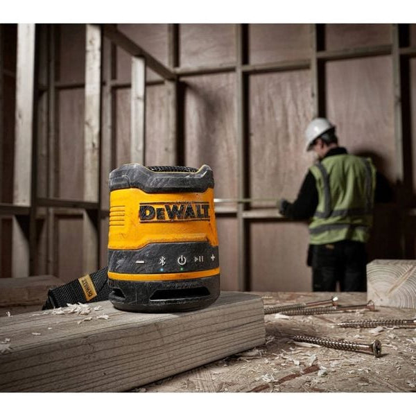 DEWALT Bluetooth Speaker USB-C Rechargeable Gelb
