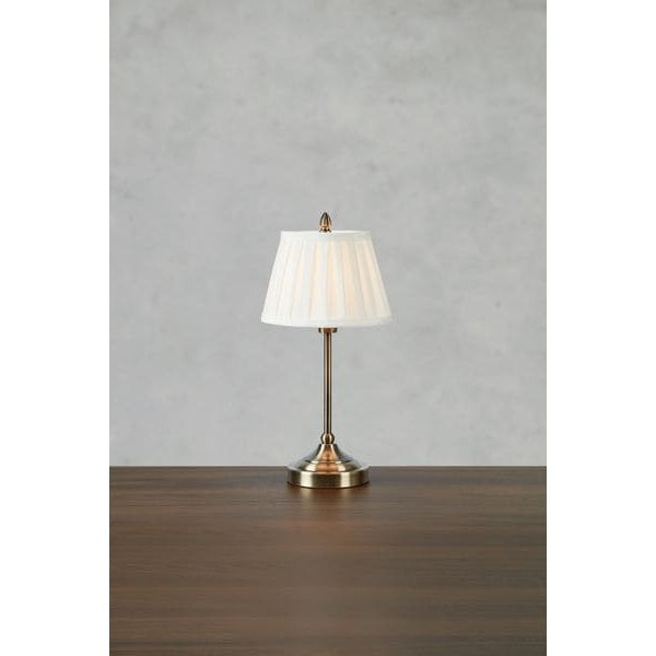 Markslöjd Oxford Tischleuchte Weiss/Kupfer