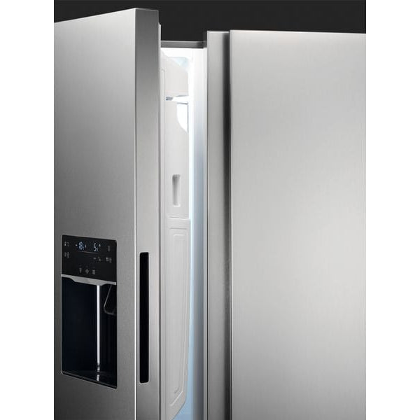 Electrolux Foodcenter EAL575NWCN X Deep Silber