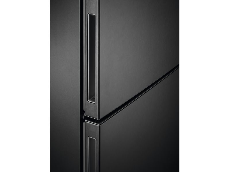 Electrolux Kühl-Gefrierkombination SB481NMS Rechts/Wechselbar