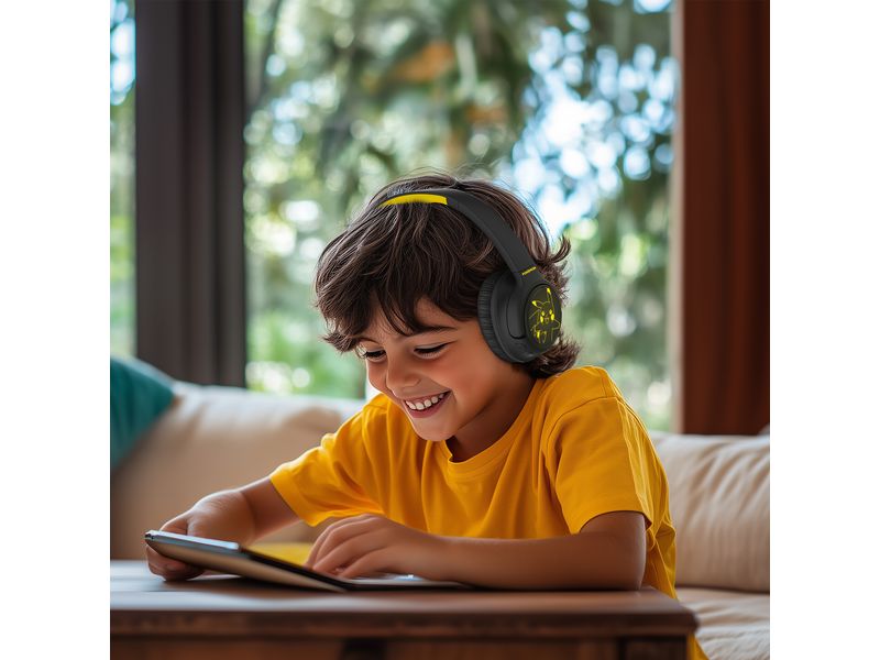 OTL Pikachu LED light up kabellose Kopfhörer