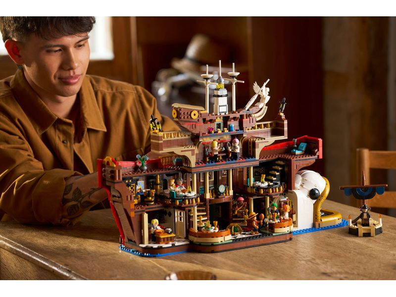 LEGO® Baratié, das Schwimmende Restaurant 75640