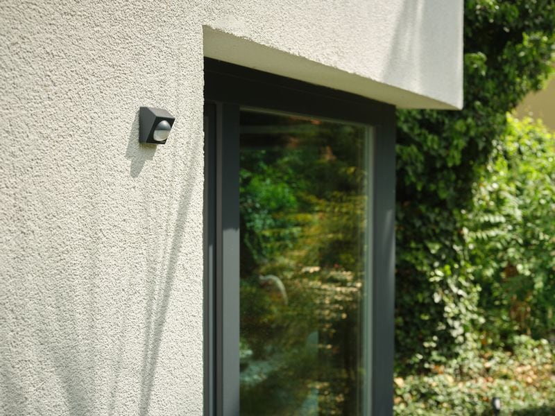 OSRAM Smart+ WIFI outdoor motion Sensor Schwarz