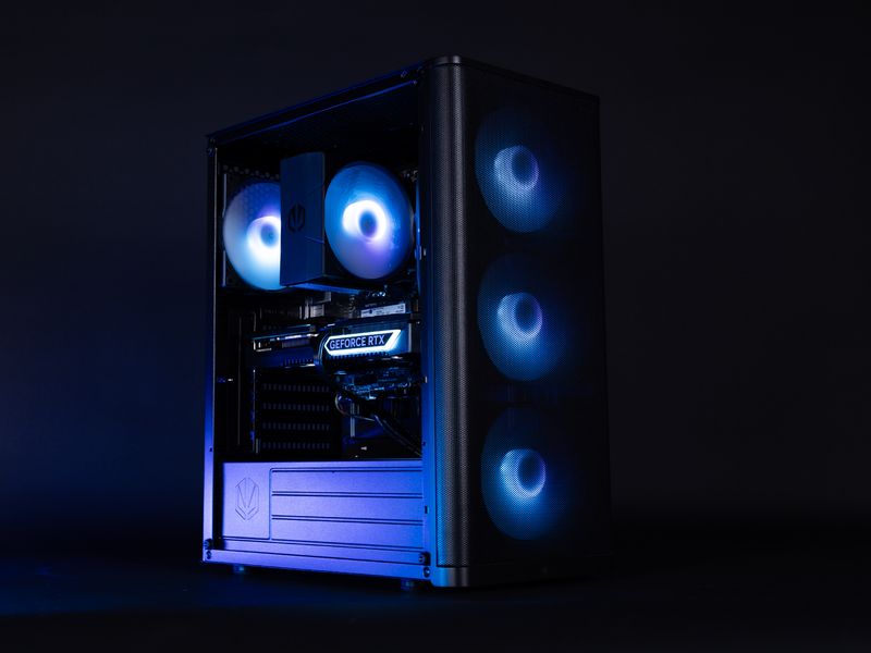 Joule Performance Gaming PC RTX5060TI R7 32GB 2TB L1136047