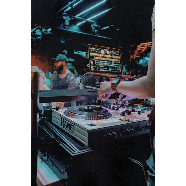 Rane DJ-Controller One MK2