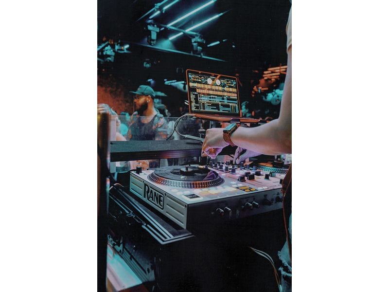 Rane DJ-Controller One MK2