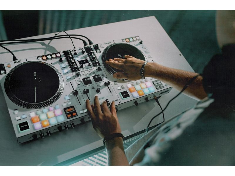 Rane DJ-Controller One MK2