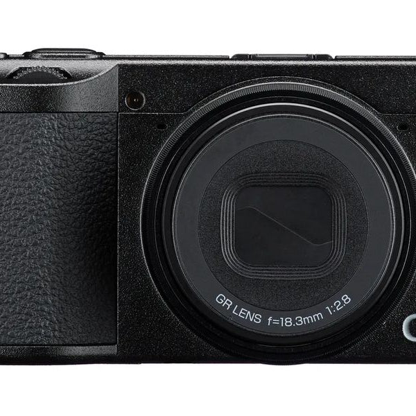 Ricoh GR IV Schwarz
