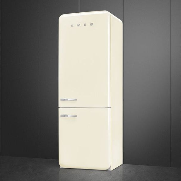 SMEG Kühl-Gefrierkombination FAB38RCR6 Crème, Rechts