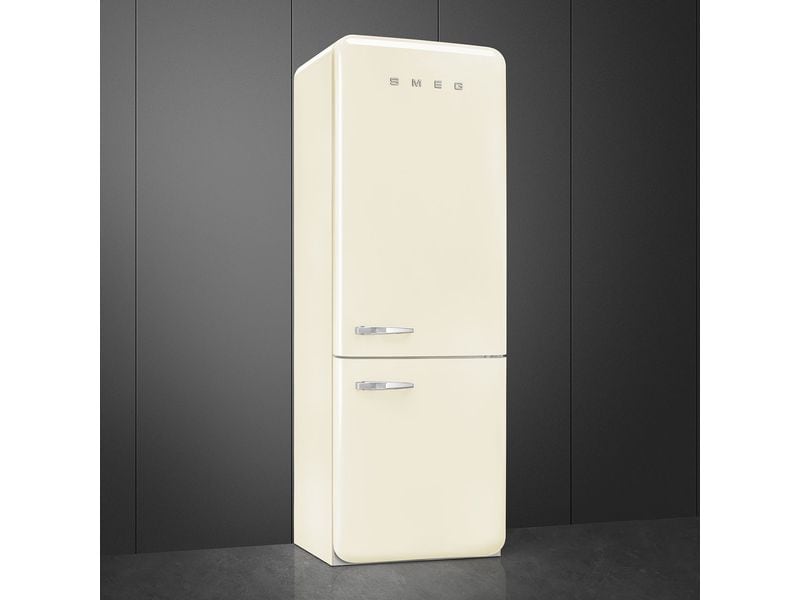 SMEG Kühl-Gefrierkombination FAB38RCR6 Crème, Rechts