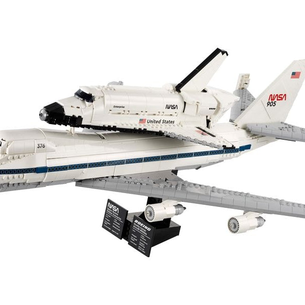 LEGO® Icons 747 Shuttle Carrier 10360