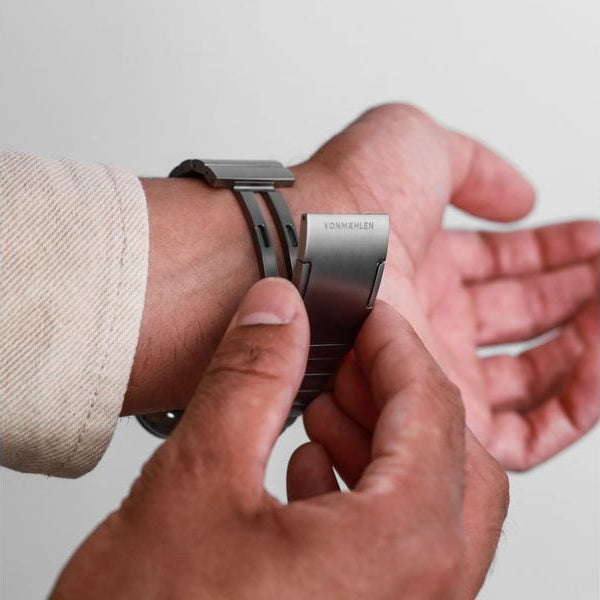 Vonmählen Armband Pro One Size Apple Watch 44/45/46/49 mm Silver