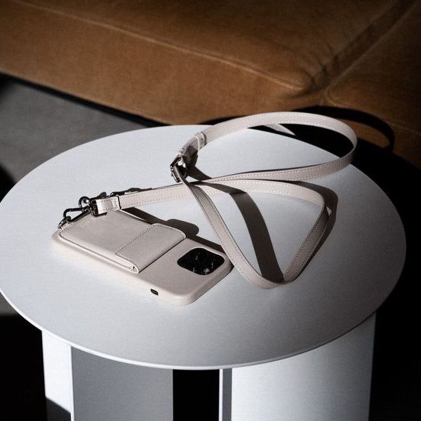 Urbany's Necklace Case Handykette+ BEACH BEAUTY iPhone 17