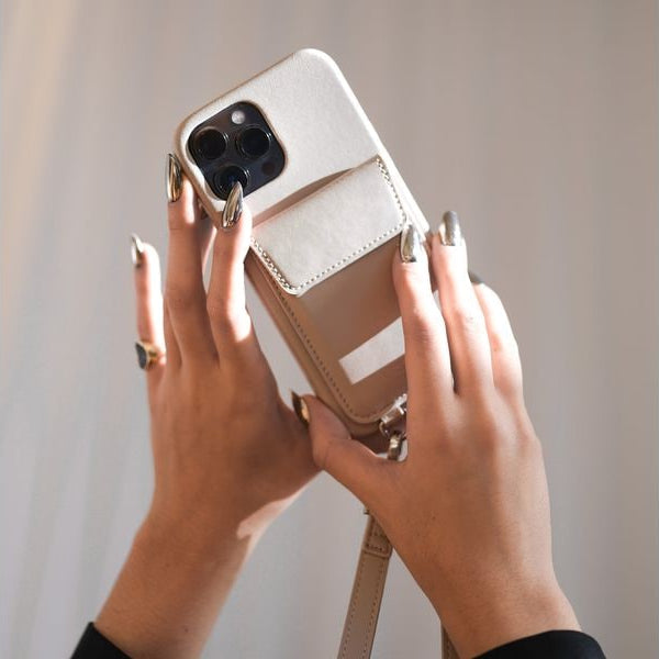 Urbany's Necklace Case Handykette+ BEACH BEAUTY iPhone 17 Pro