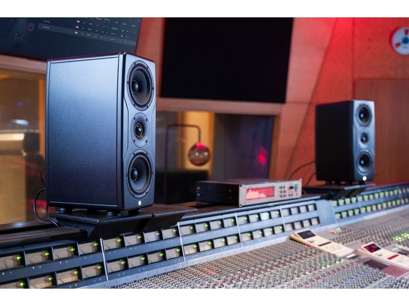 IK Multimedia Studiomonitor iLoud Precision MTM MKII Schwarz