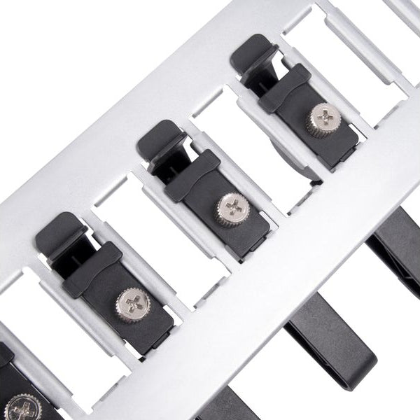 SilverStone Erweiterungskartenhalter