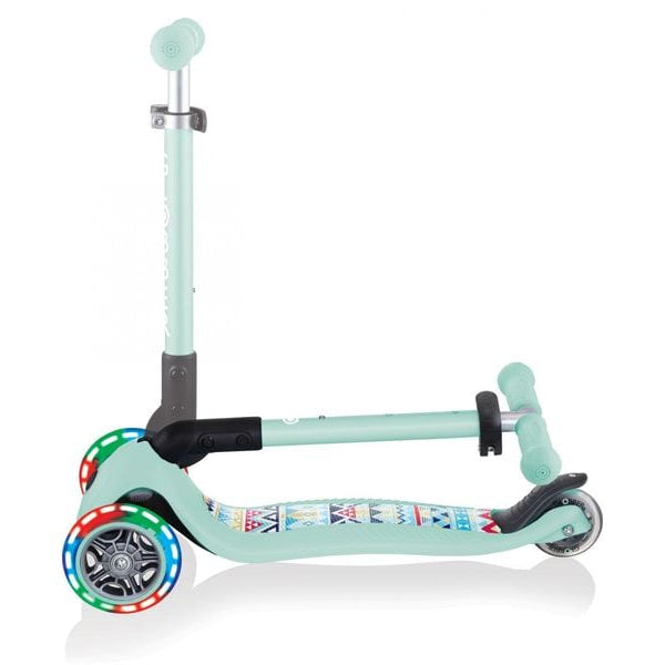 GLOBBER Scooter Foldable Fantasy Light Mint