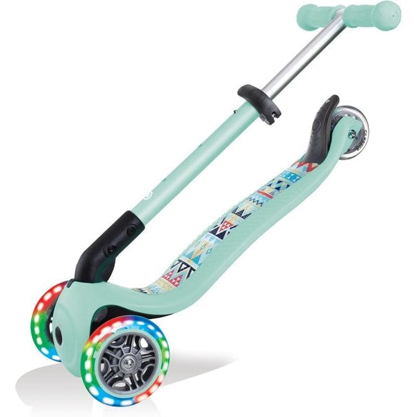 GLOBBER Scooter Foldable Fantasy Light Mint