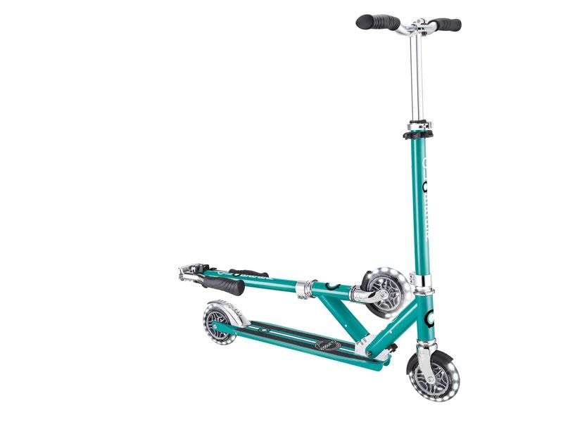 GLOBBER Scooter Flow Element Lights Jade