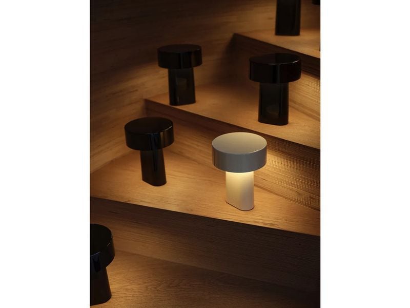 Zone Denmark Tischleuchte Oblong Silber