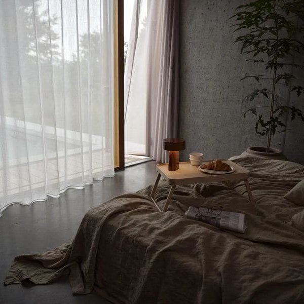 Zone Denmark Tischleuchte Oblong Braun