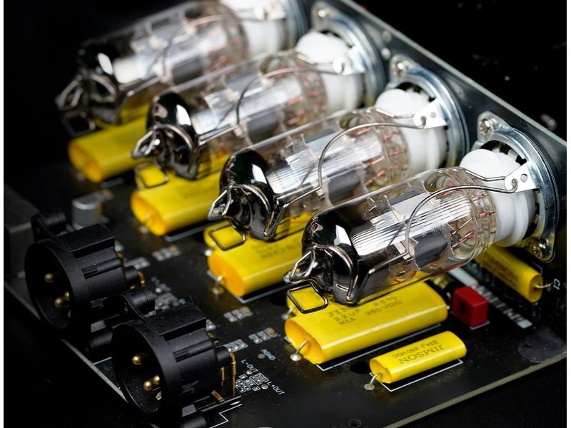 FiiO Desktop DAC Warmer R2R