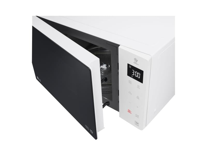 LG Mikrowelle NeoChef MS23NECBW Weiss