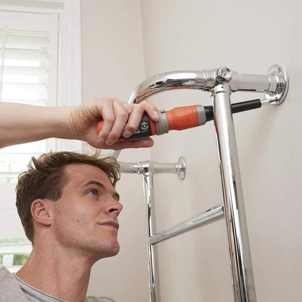 BLACK+DECKER Batterie-Stabschrauber BCF601C