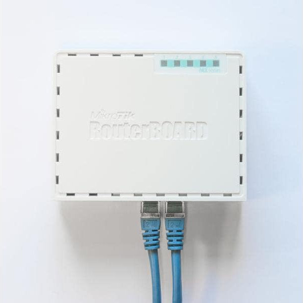 MikroTik Router RB750GR3, hEX