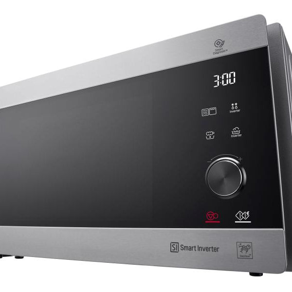 LG Mikrowelle NeoChef MH6565CPS Silber