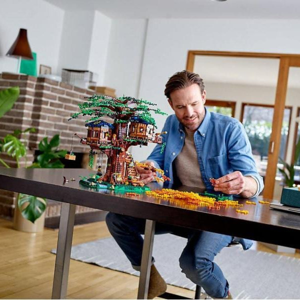 LEGO® Baumhaus 21318