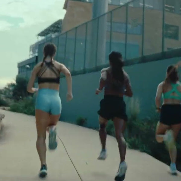 GARMIN Sportuhr Forerunner 165 Music Rosa