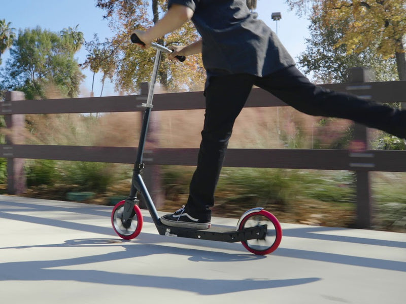 Razor Scooter Carbon Lux, Schwarz 23L