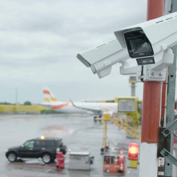 Axis Netzwerkkamera Q1656-B Barebone Ohne Objektiv