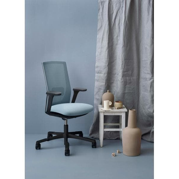 HÅG Bürostuhl Futu Mesh 1100 Hellblau