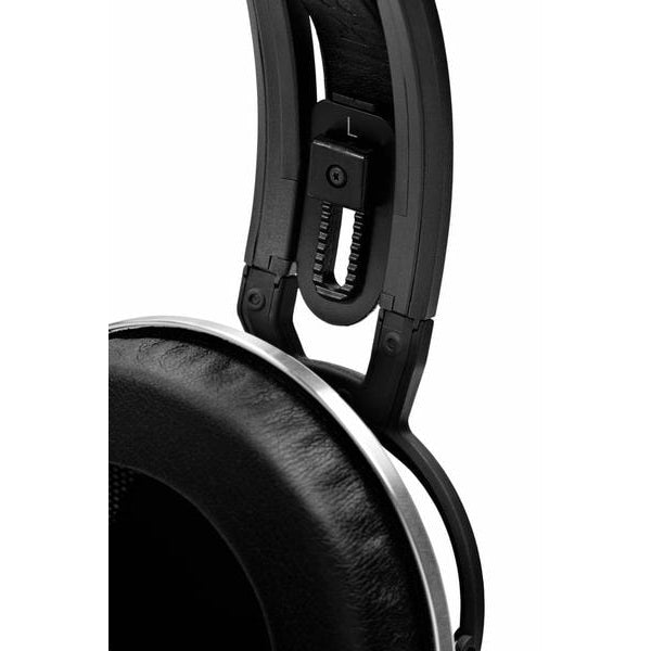 AKG Over-Ear-Kopfhörer K812 Schwarz