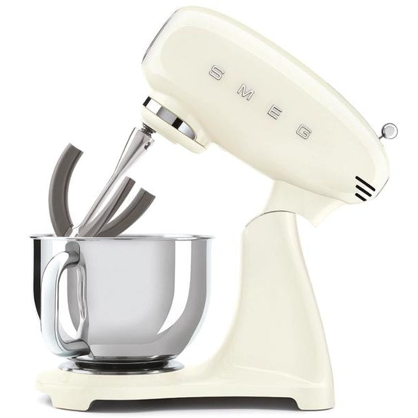 SMEG Küchenmaschine 50's Style SMF03CREU Crème