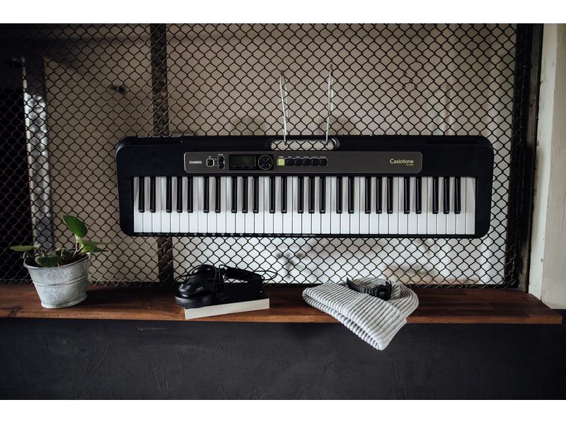 Casio Keyboard LK-S250