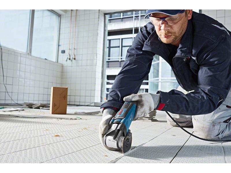 Bosch Professional Oszillierer Multi-Cutter GOP 55-36 inkl. L-BOXX &amp; Zubehör