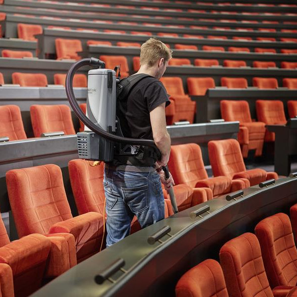 Nilfisk Trockensauger  GD10 Back HEPA EU