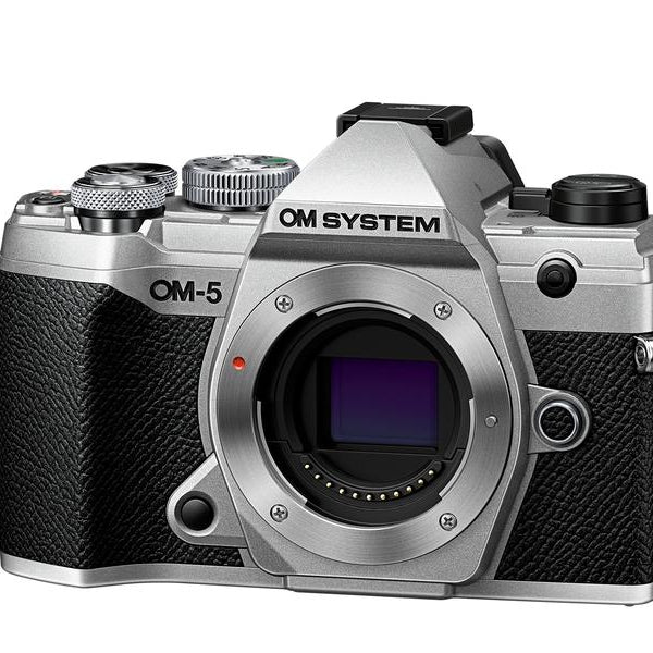 OM-System Fotokamera OM-5 M.Zuiko ED 14-150 mm F/4-5.6 II Silber