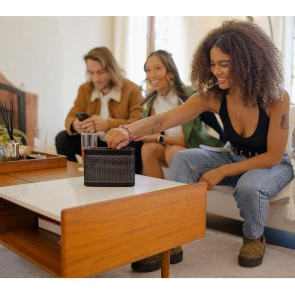 Fender Bluetooth Speaker Newport 2 Champagner, Rot